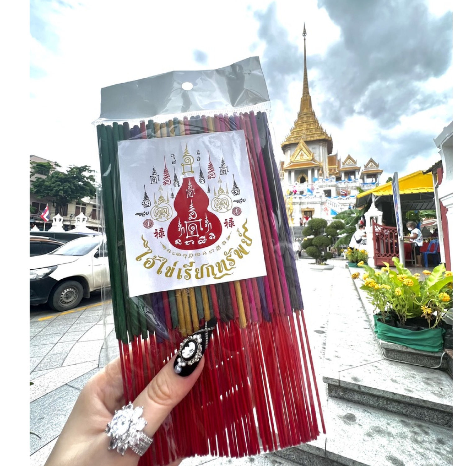 Nhang thá¡ lan hồ lô tụ եài giữ tièn của 100 cây