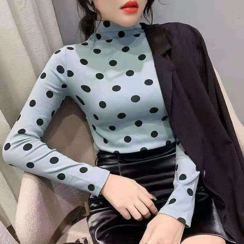 Áo giữ nhiệt hoạ tiết chấm bi