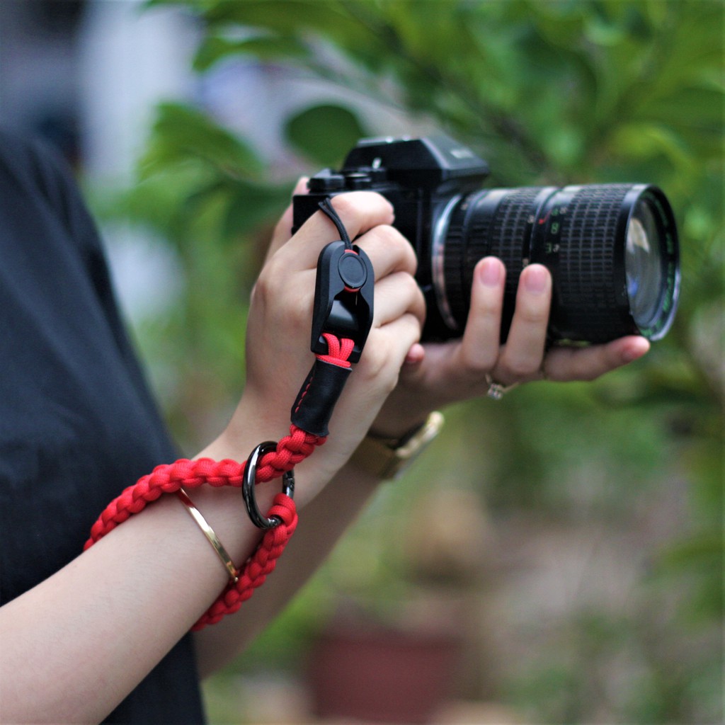 [Camera] Dây Đeo Cổ Tay, Handstrap Dành Cho Máy Ảnh Sử Dụng Chốt Thao Tác Nhanh Đan Paracord Trơn Màu
