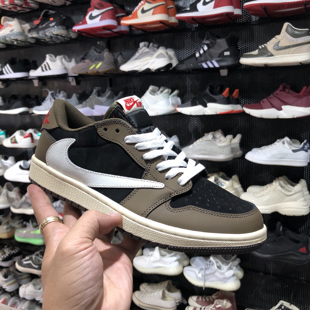 Giày jordan1 Travis Scott Low