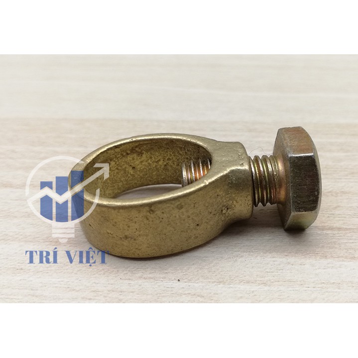 Ốc siết cáp và cọc tiếp địa