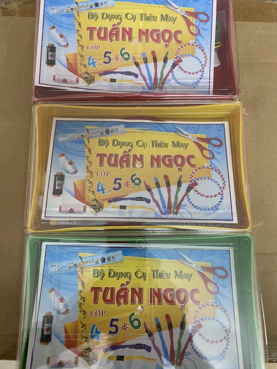 Bộ dụng cụ cắt may thêu lớp 4, 5, 6