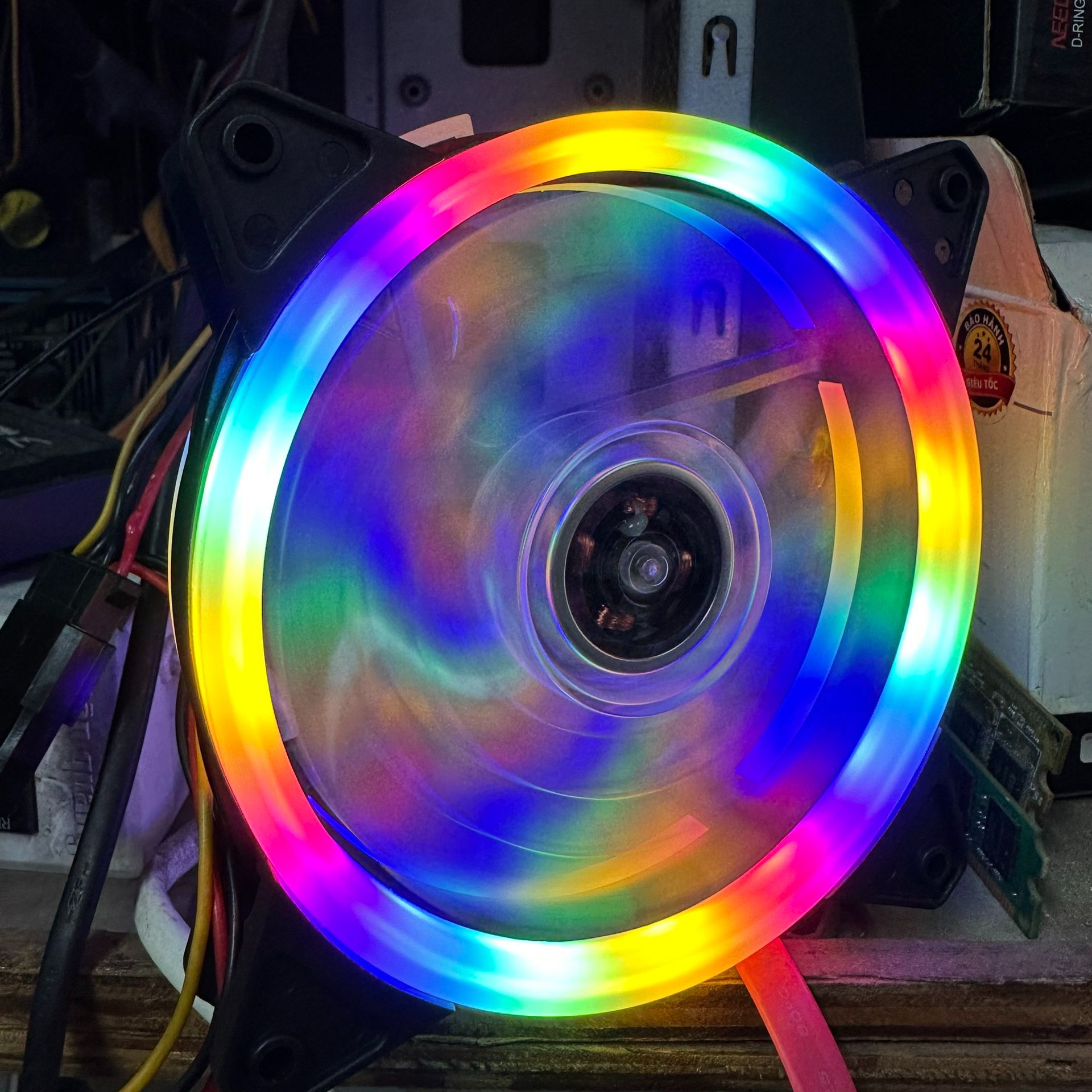 M3 - Fan case 12cm fan tản nhiệt led nhiều màu cực đẹp tặng kèm ốc vít (Ghim vào nguồn, không cần qua Hub)