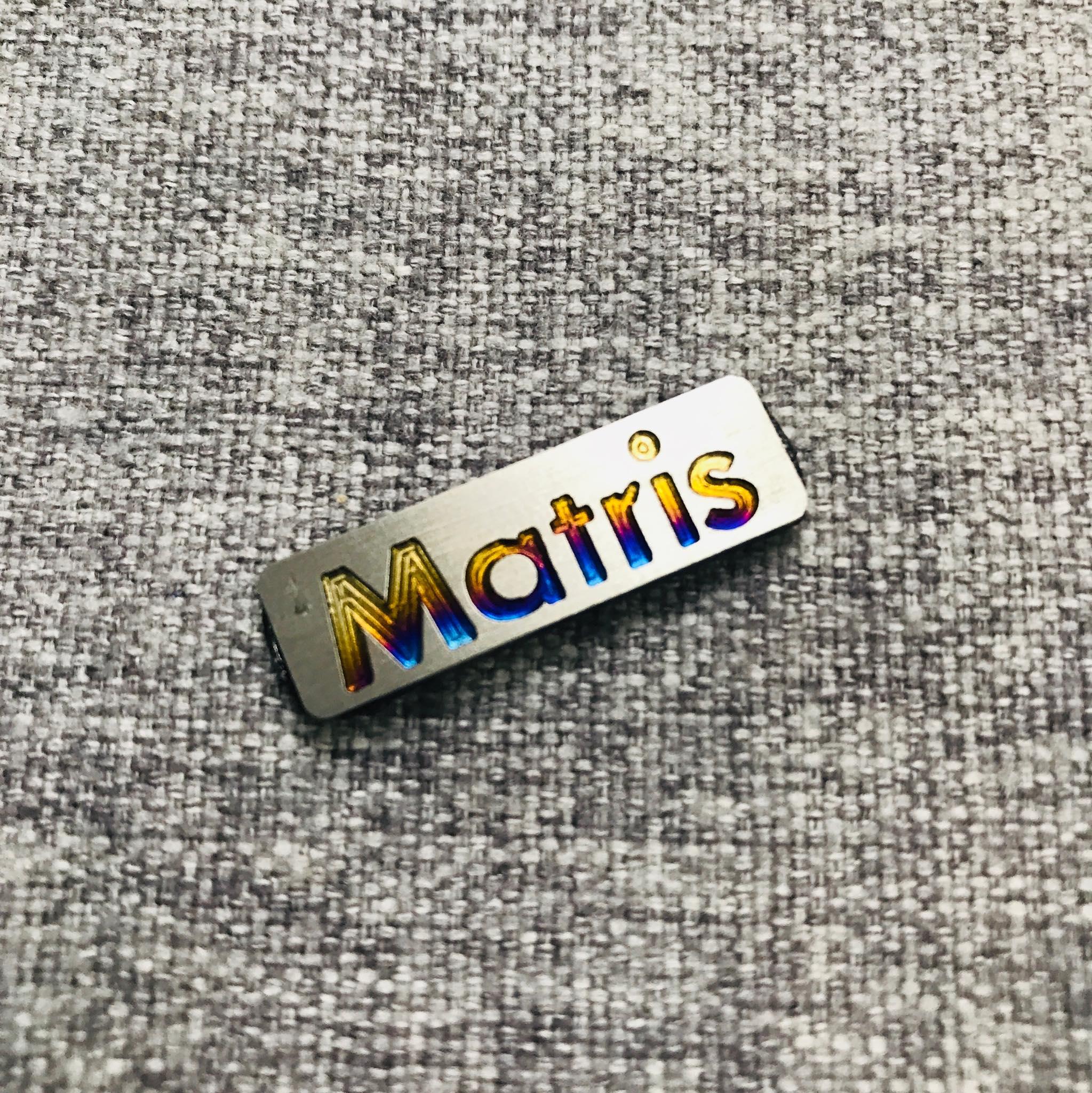 TEM DÁN TRANG TRÍ XE,DÁN XE TITAN LOGO CHỮ MATRIS (ĐẲNG CẤP DÂN CHƠI XE)