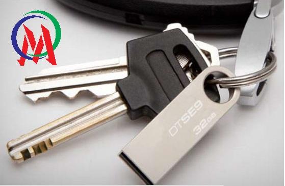 Usb 32gb kt se9 chống nước đủ dung lượng