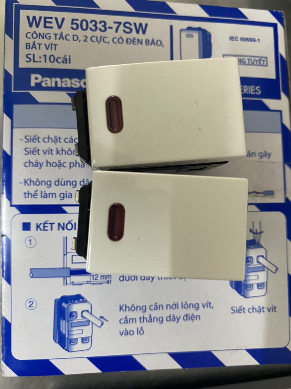 Panasonic - Công tắc D 2 cực 20A dòng Wide dùng cho máy nóng lạnh