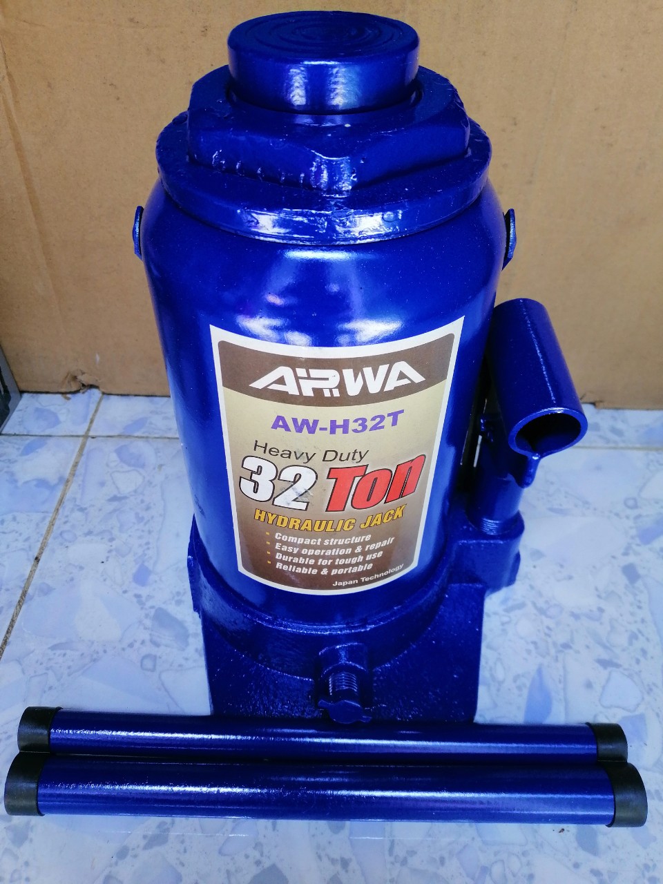 Con đội thủy lực 32 tấn - hàng chính hãng