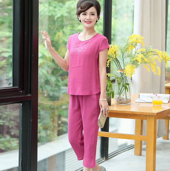 BỘ MẶC NHÀ TRUNG NIÊN THÊU HOA CHẤT VẢI ĐŨI THOÁNG MÁT
