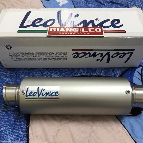 [HCM]Pô leovince 1:1 bạc nhám xước giả real 99.99.%