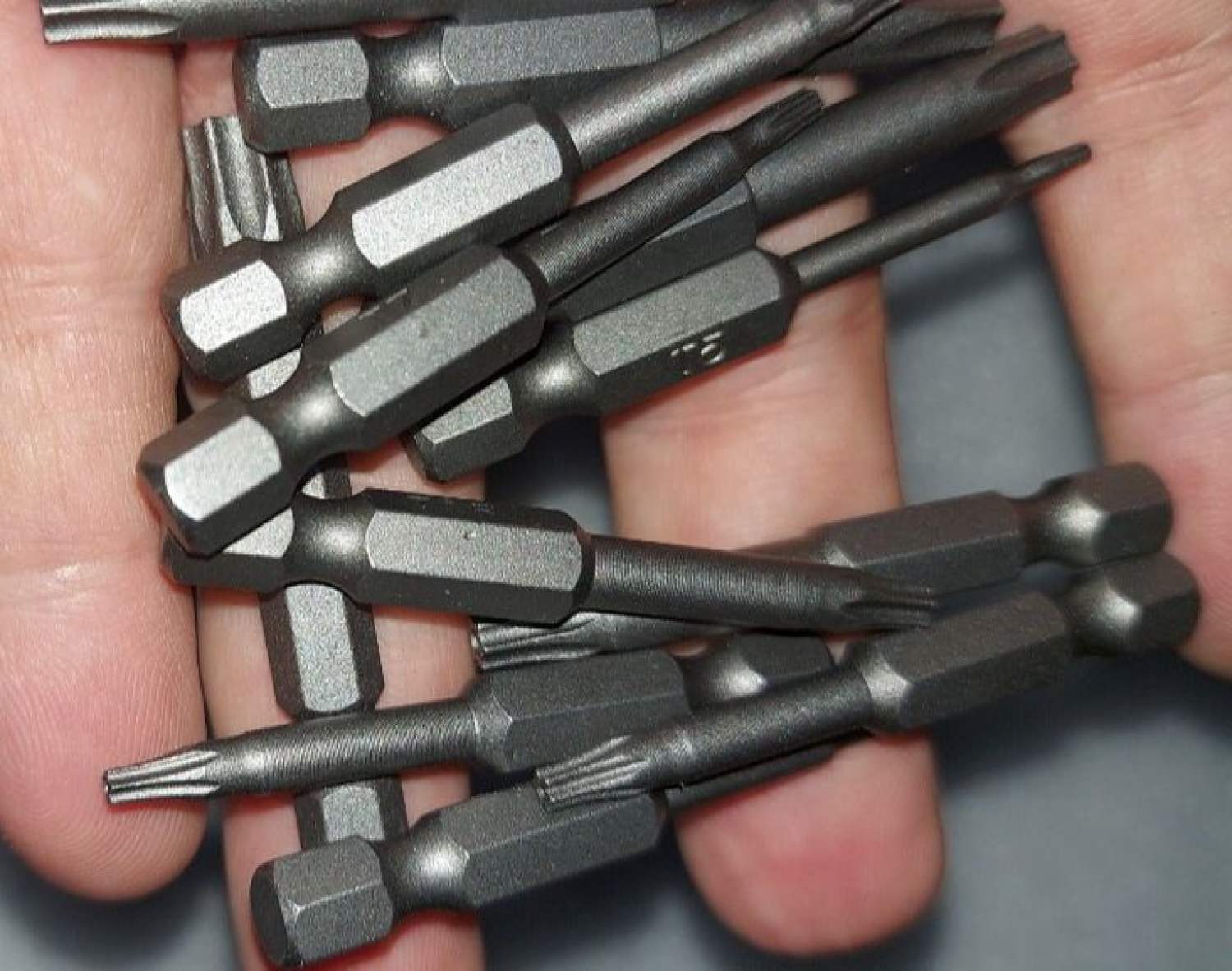 Bộ lục giác sao . lục giác hoa thị 12 cây từ t5--t40 . thân dài 5cm