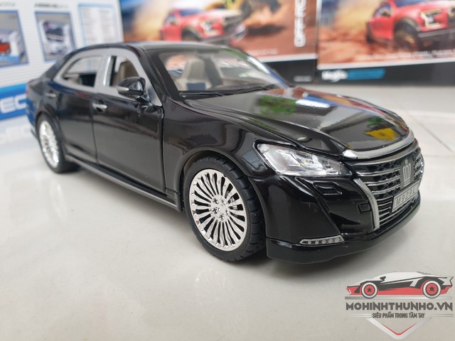 Xe mô hình toyota crown, tỉ lệ 1:24