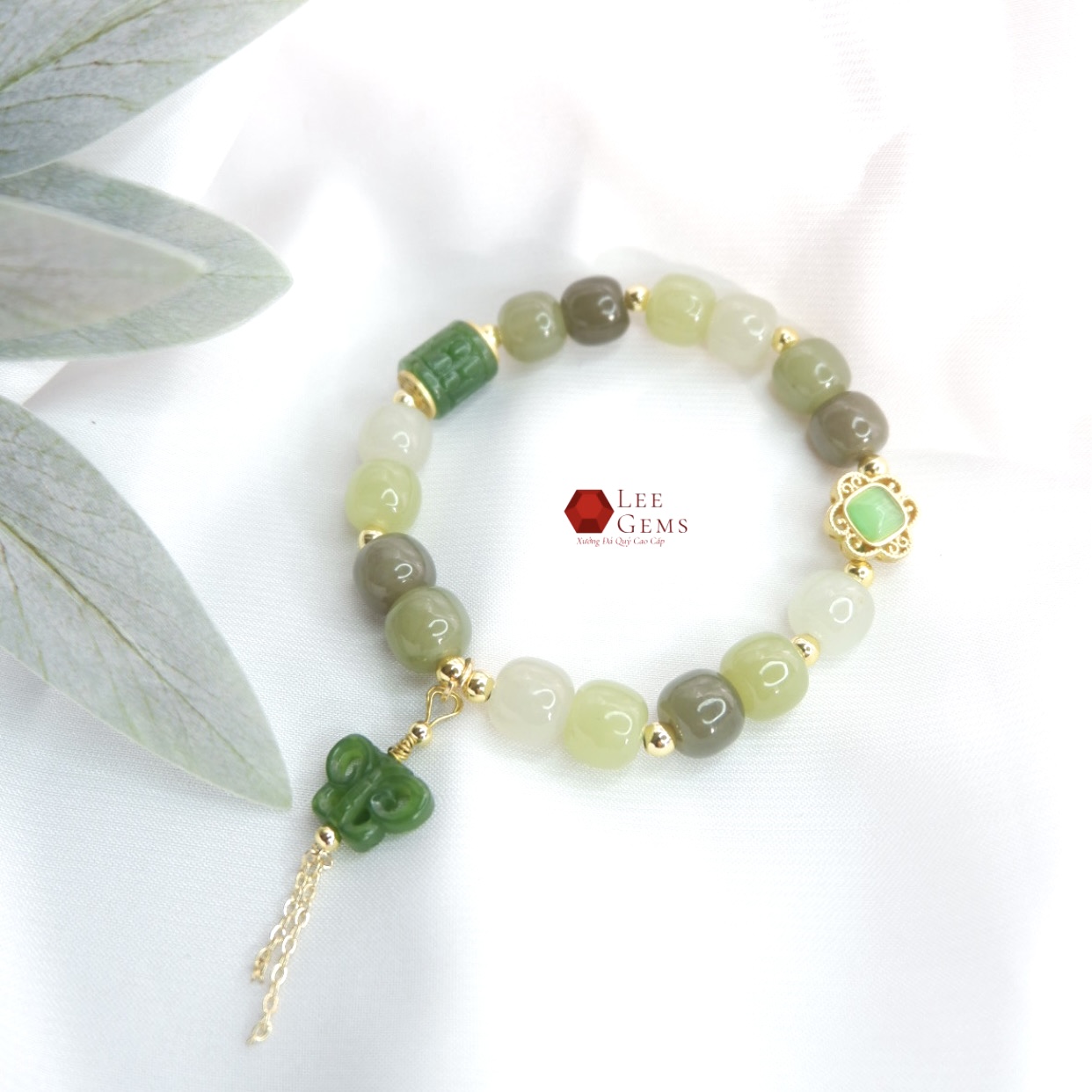 Vòng Tay Ngọc Hoà Điền Tân Cương Nephrite Tự Nhiên Kết Hợp Charm Siêu Đẹp Dành Cho Nữ