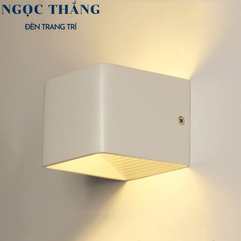 Đèn Led treo tường hắt tường trang trí trong nhà cầu thang Led vàng 7W 220V GT350 Ngọc Thắng