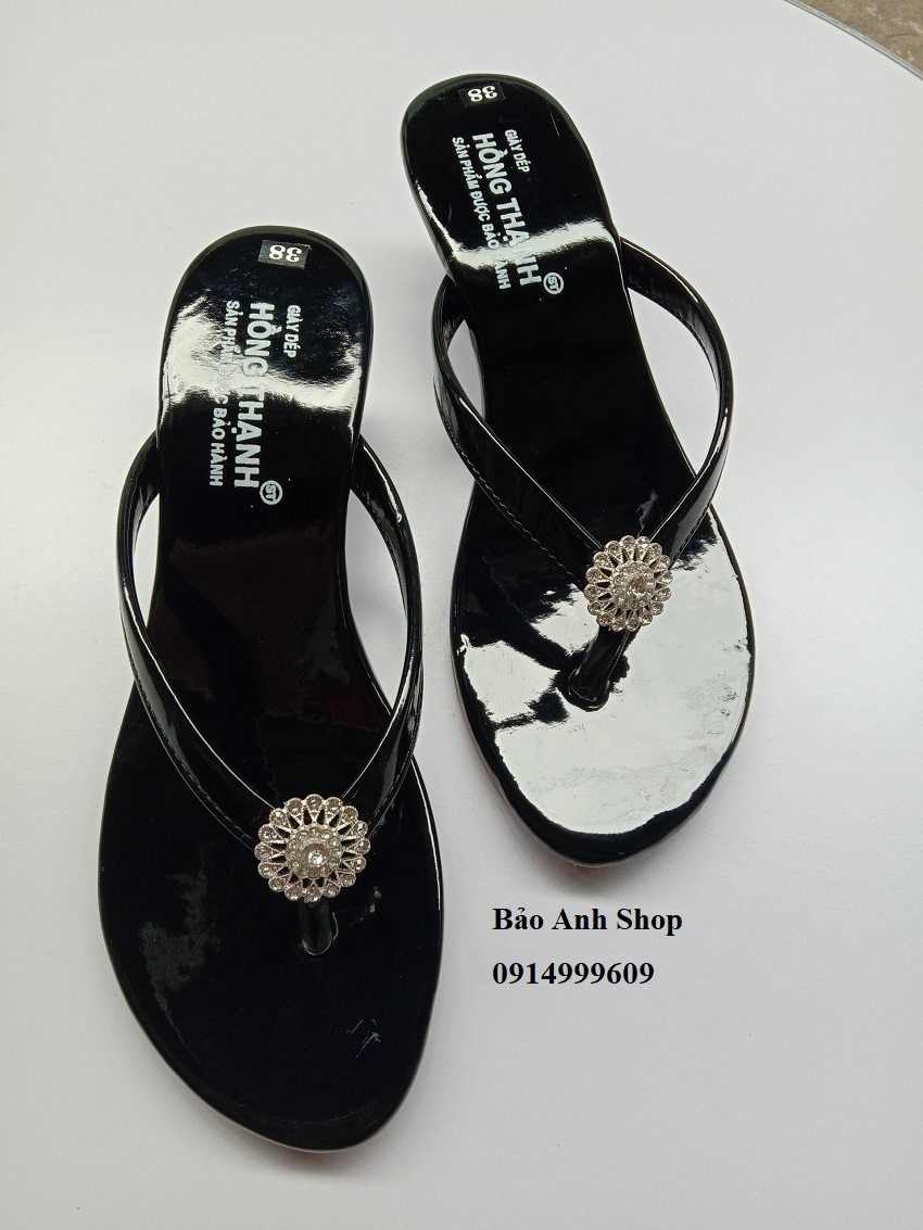 Dép sandal nữ xỏ ngón đính đá hàng đóng cao cấp mã M6