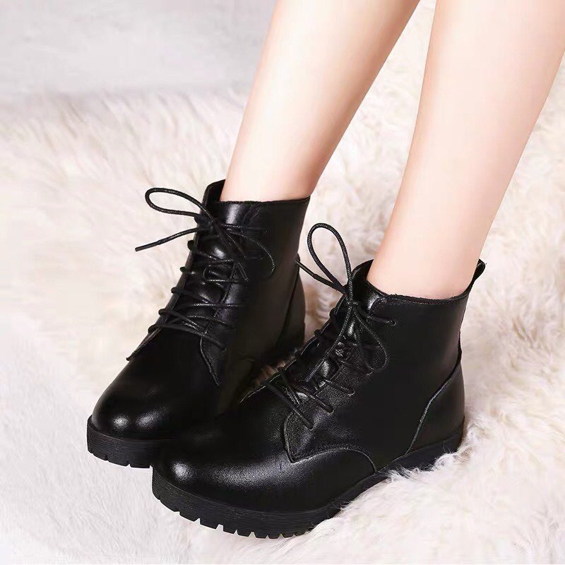 Bốt dây nữ siêu đẹp đế cao 5 cm hàng nhập Quảng Châu cực chất dễ phối đồ