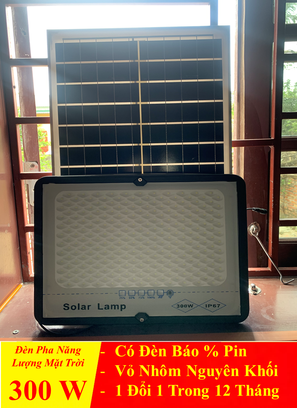 Đèn Pha Năng Lượng Mặt Trời Solar Lamp 300W- Hiển thị dung lượng Pin