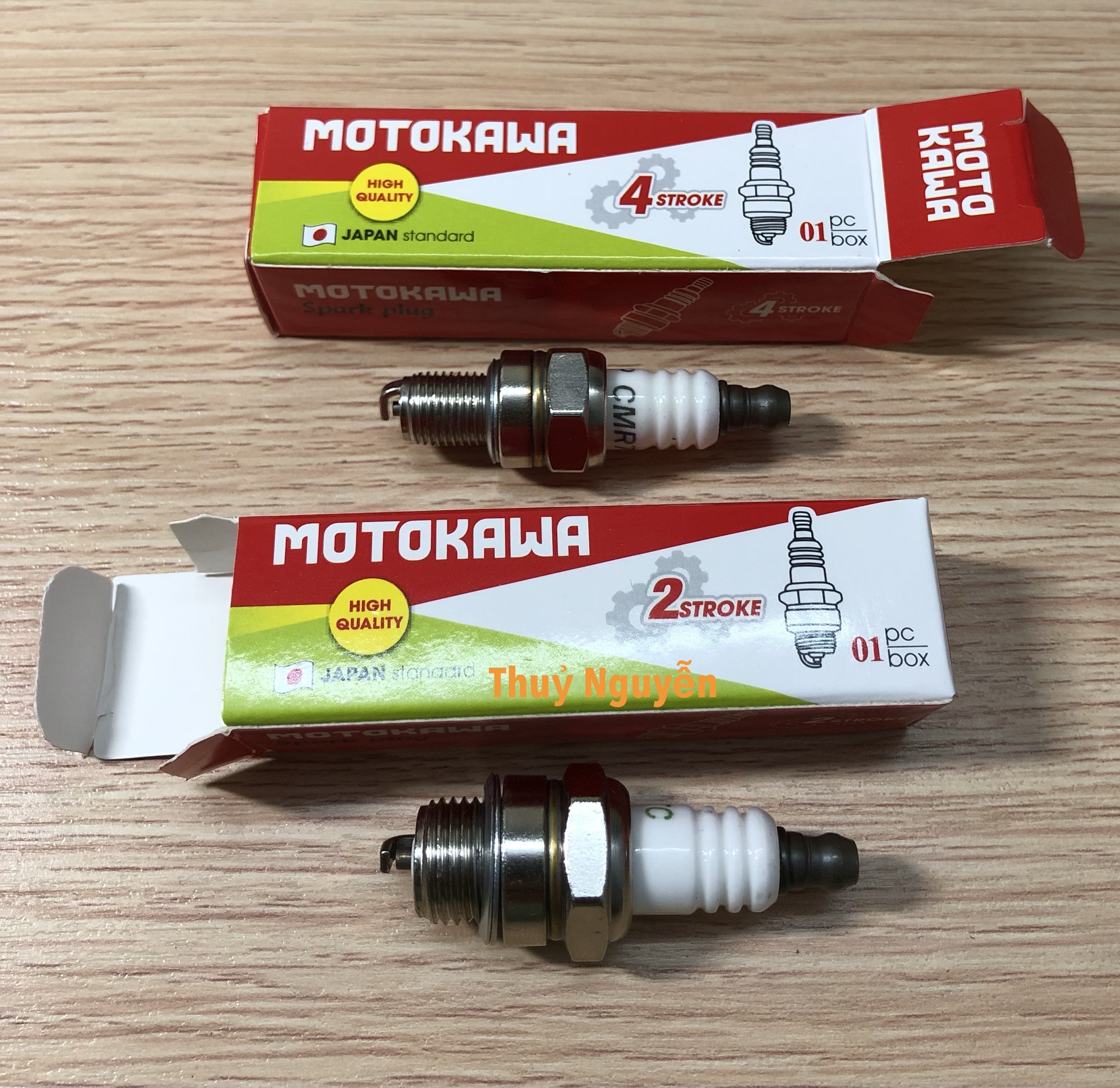 Bugi máy phát cỏ /cắt cỏ động cơ 4 thì/ 2 thì