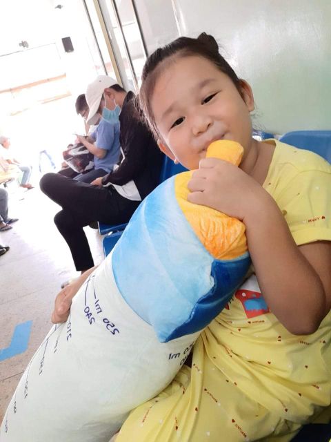 Gấu bông gối ôm bình sữa size 1m
