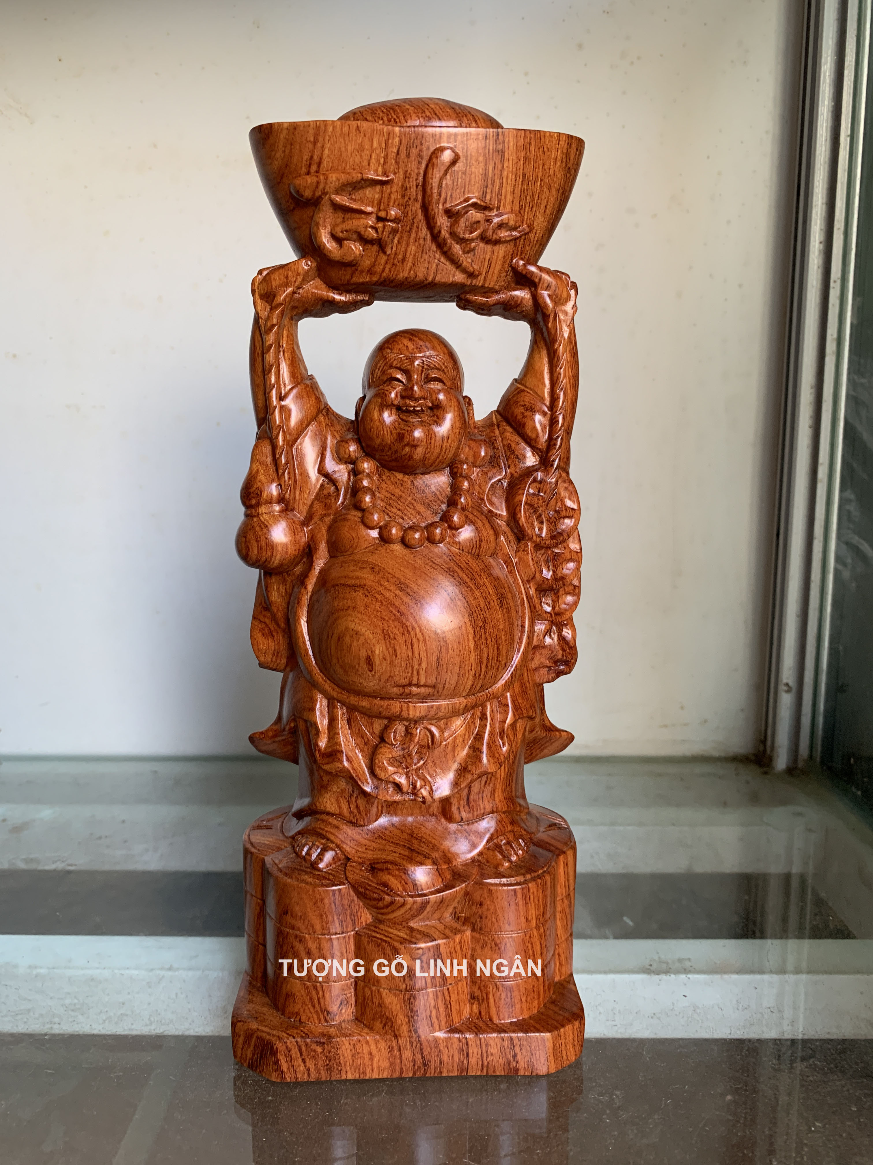 Tượng phật di lặc dâng vàng (cao 30, ngang 11, sâu 9 cm)