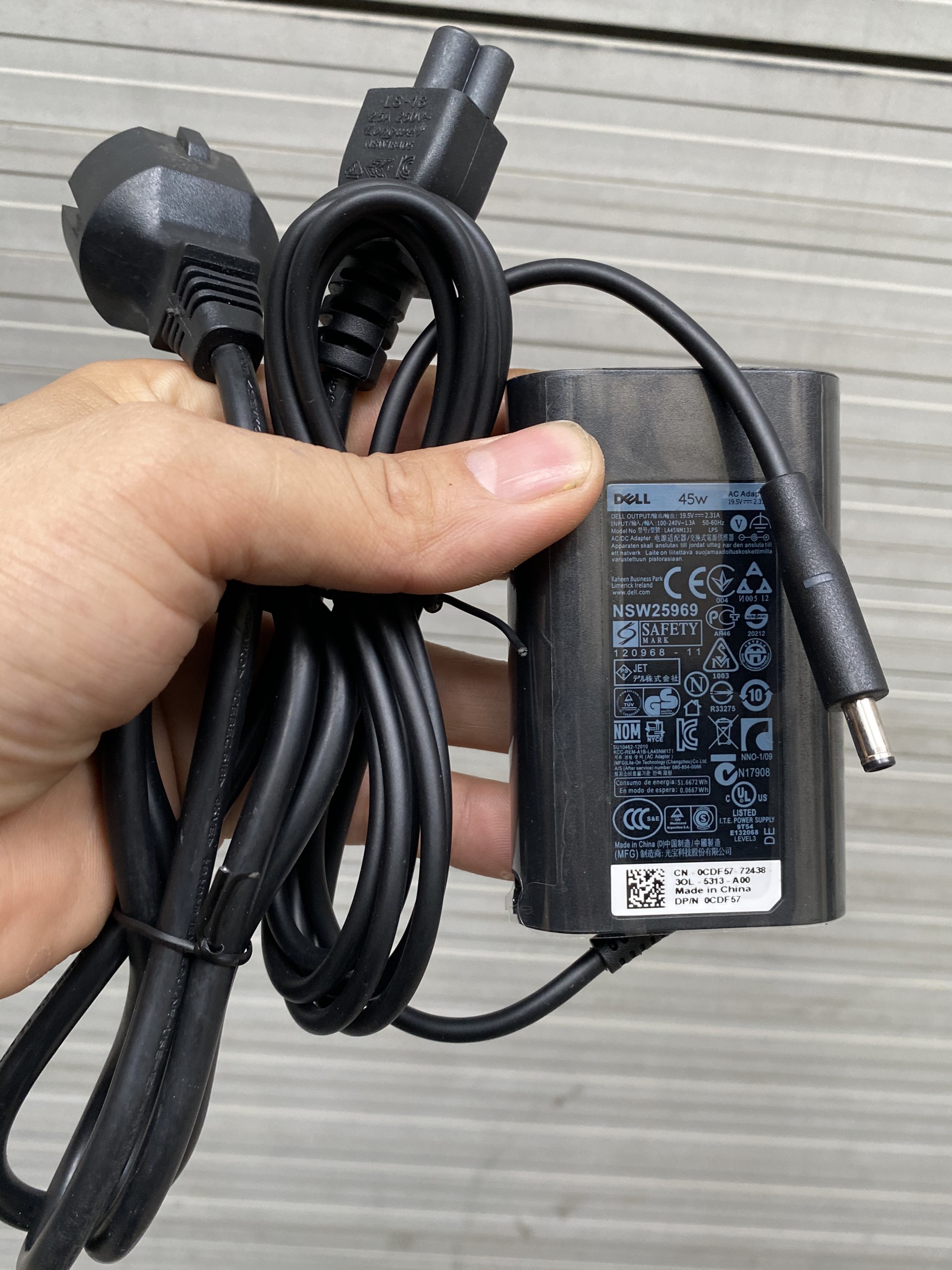 Sạc pin dell oval 45w 19.5v-2.31a xps 13 xps12