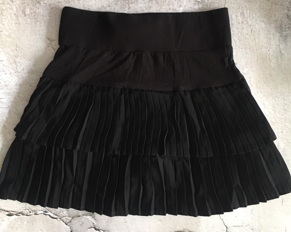 Chân váy 2 tầng xếp li kèm ảnh thật