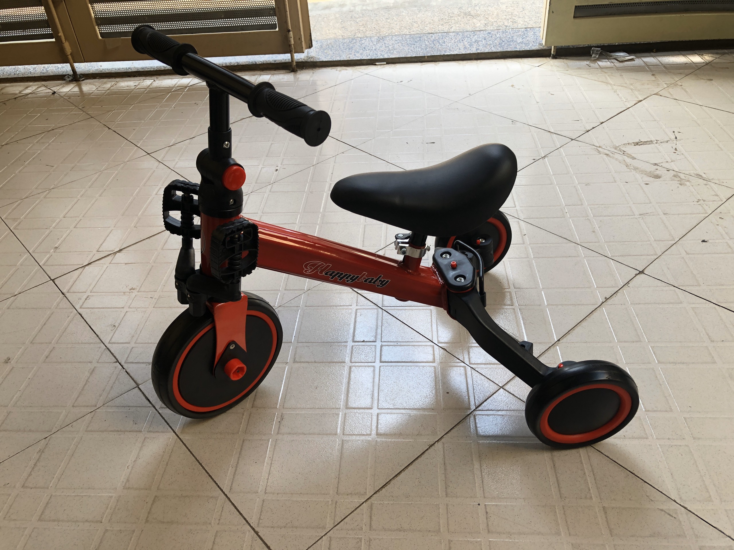 XE CHÒI CHÂN CÓ BÀN ĐẠP 3IN1 - HAPPY BABY - LÀM XE CHÒI CHÂN, CÓ BÀN ĐẠP, XE THĂNG BẰNG
