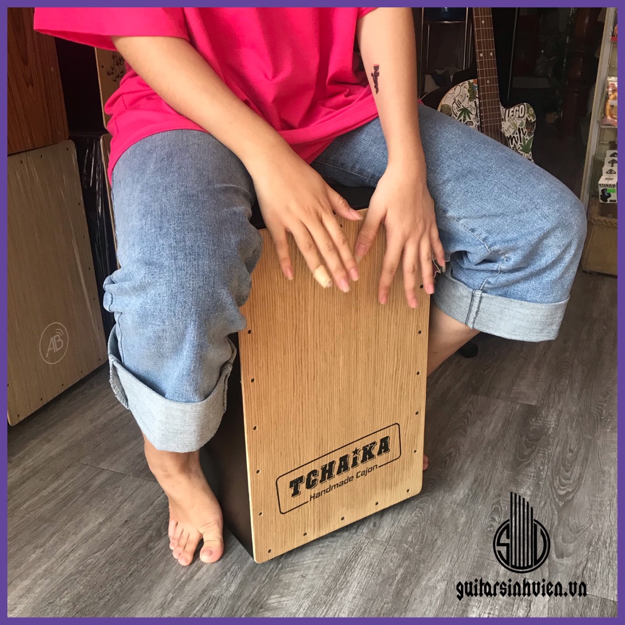 Trống cajon TCHAIKA Thái Lan màu gỗ thích hợp cho người mới tập - Âm pass đậm, độ rung đều vang - bảo hành 6 tháng