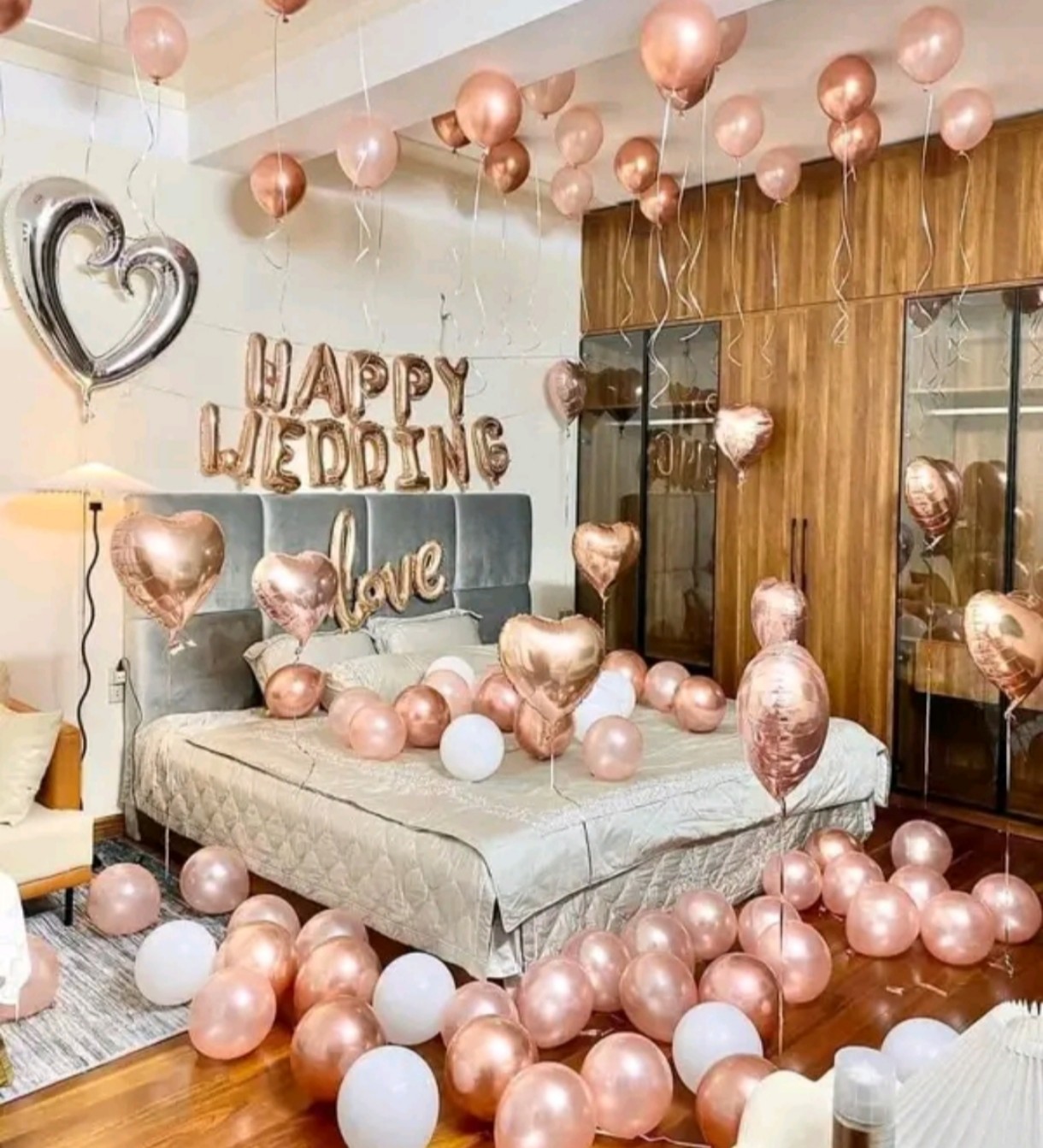 Set bóng trang trí phòng cưới Happy Wedding tông hồng gord, đầy đủ phụ kiện . Tặng kèm bơm tay & keo dán bóng