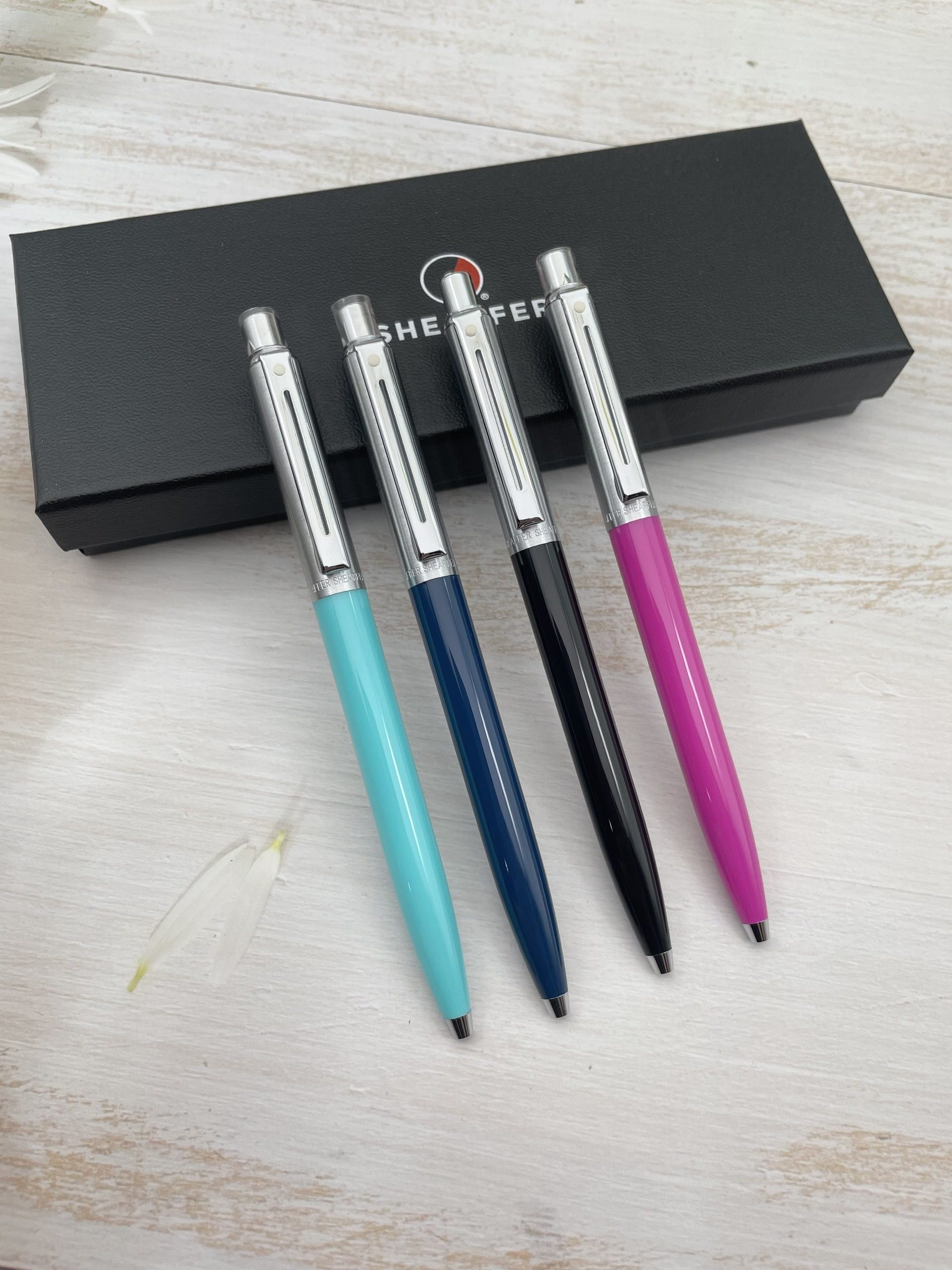 Bút bi sheaffer sentinel new full box - 226.8.sf.sen321.bp