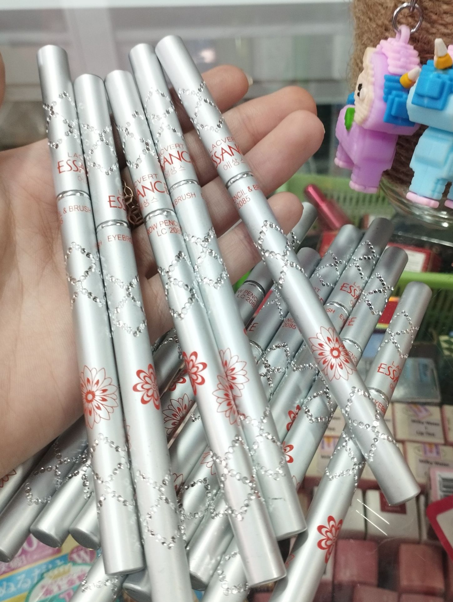 Chì kẻ mày Essance Lacvert Nhôm - Chì kẻ mày ngang - Chì kẻ mày trang điểm mắt