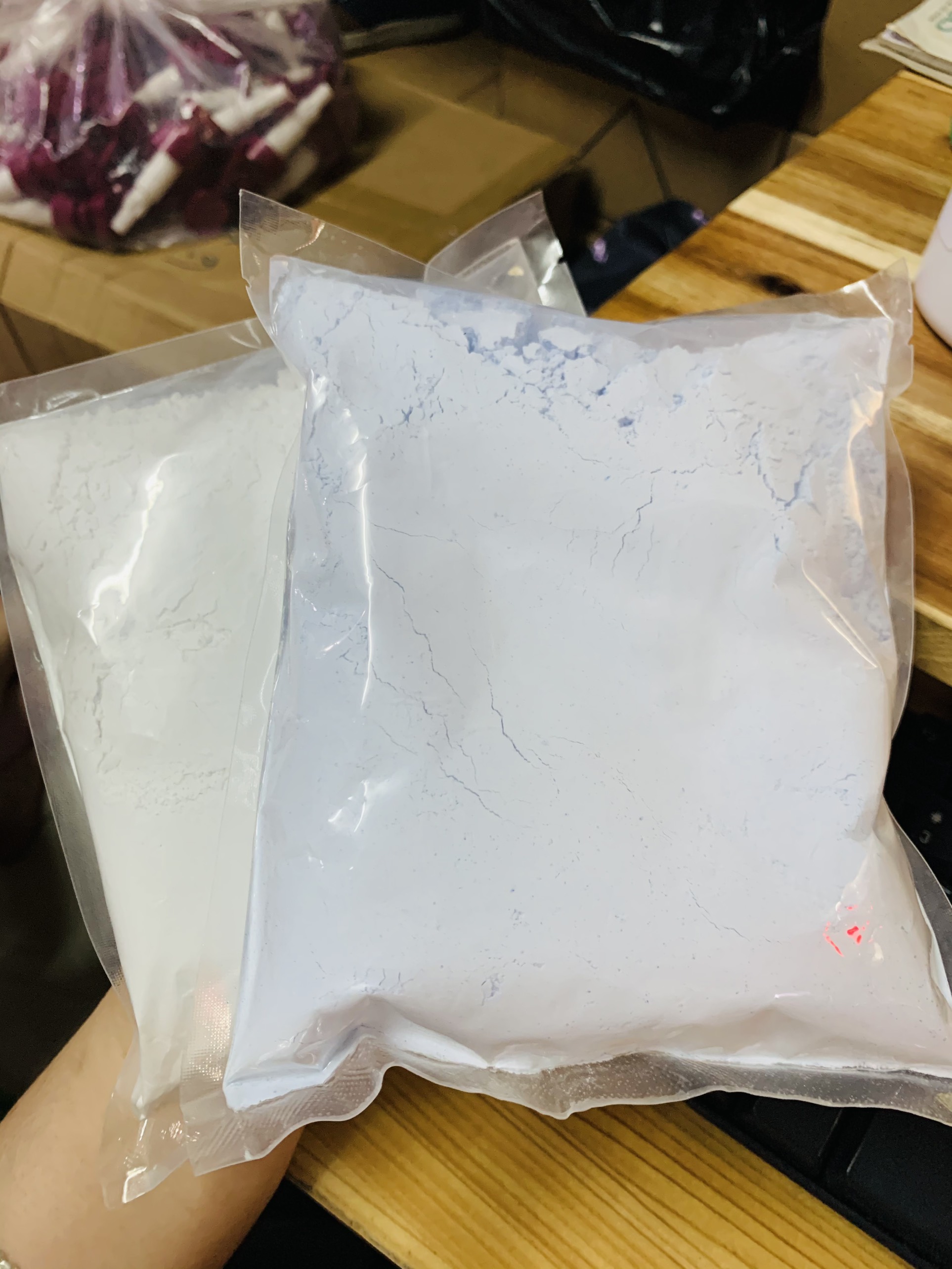 Túi bột tẩy tóc, nâng tone màu tóc 500g/1kg