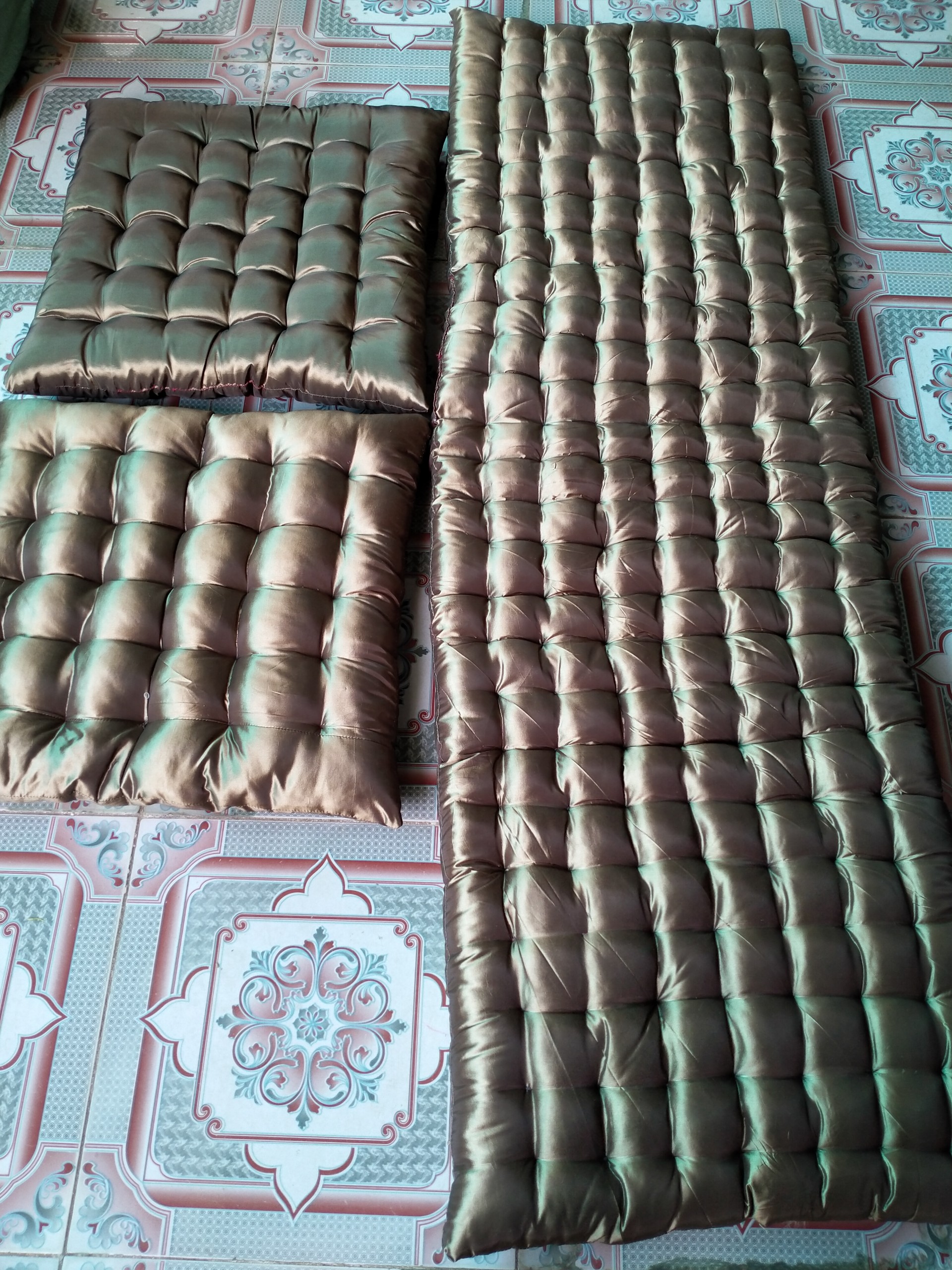 Bộ đệm ngồi thảm trải ghế 1 dài 1m70x50 và 2 ngắn 50x50 cm
