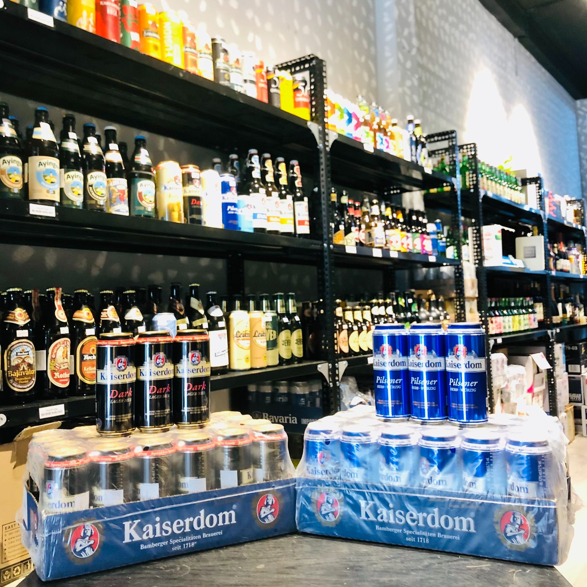 Bia nhập khẩu Đức Kaiserdom lon 500ml