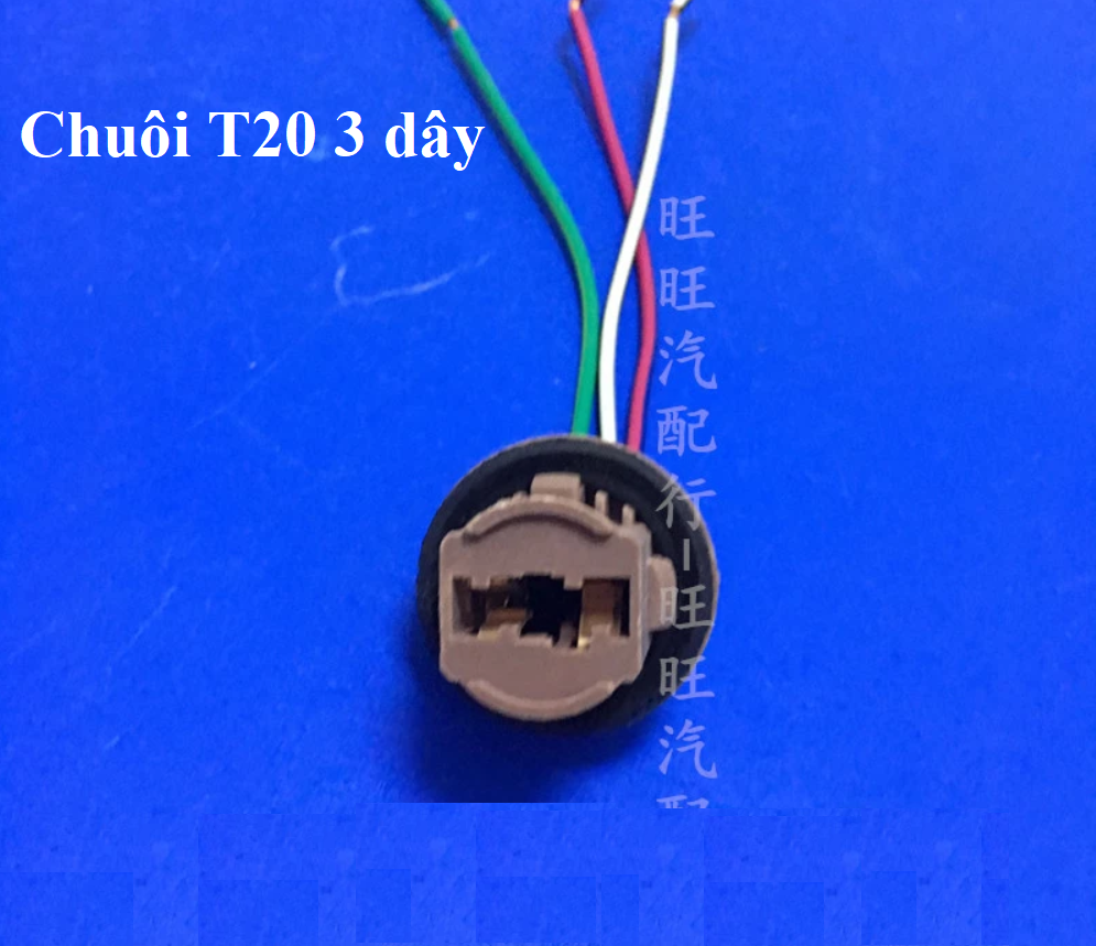 Chuôi bóng đèn xe hơi T20 3 dây