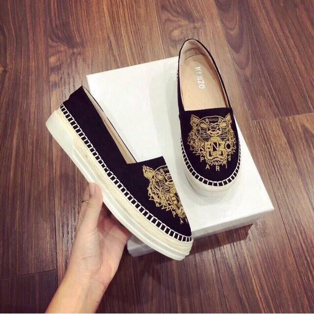 Giày lười slip on thêu hổ cao cấp