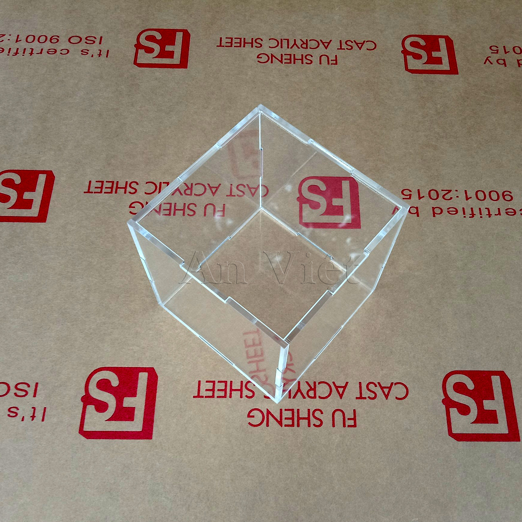 [15 x 15 x 15 2mm] 6 tấm mica trong suốt cao cấp đài loan FS ráp hộp mica chống bụi có làm theo yêu cầu, hồp trưng bày, hộp mica trưng bày gundam , hộp đồ chơi mô hình, thùng phiếu mica, hộp đựng đồ, hộp mica trong suốt,