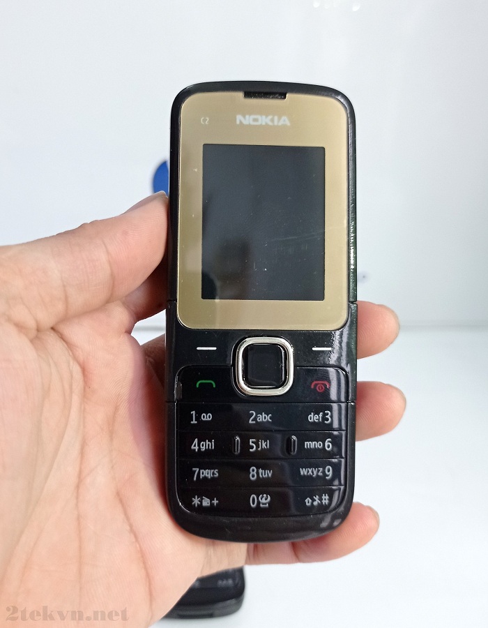 Điện thoại cổ NOKIA C2 00 có 2 sim pin khủng giá rẻ tặng sim 3g