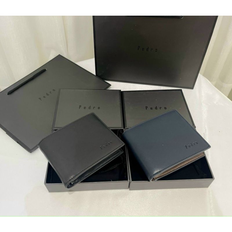 Ví Nam Pedro chất liệu da siêu đẹp, mềm cực kì. hàng full box full túi vải và túi giấy