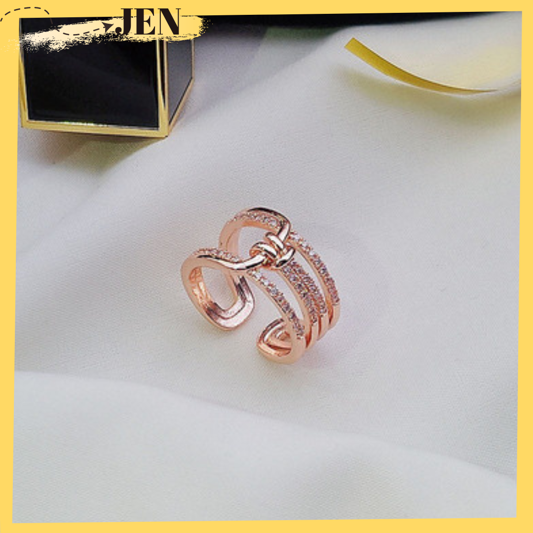 Nhẫn nữ thiết kế độc đáo hình nút thắt dây