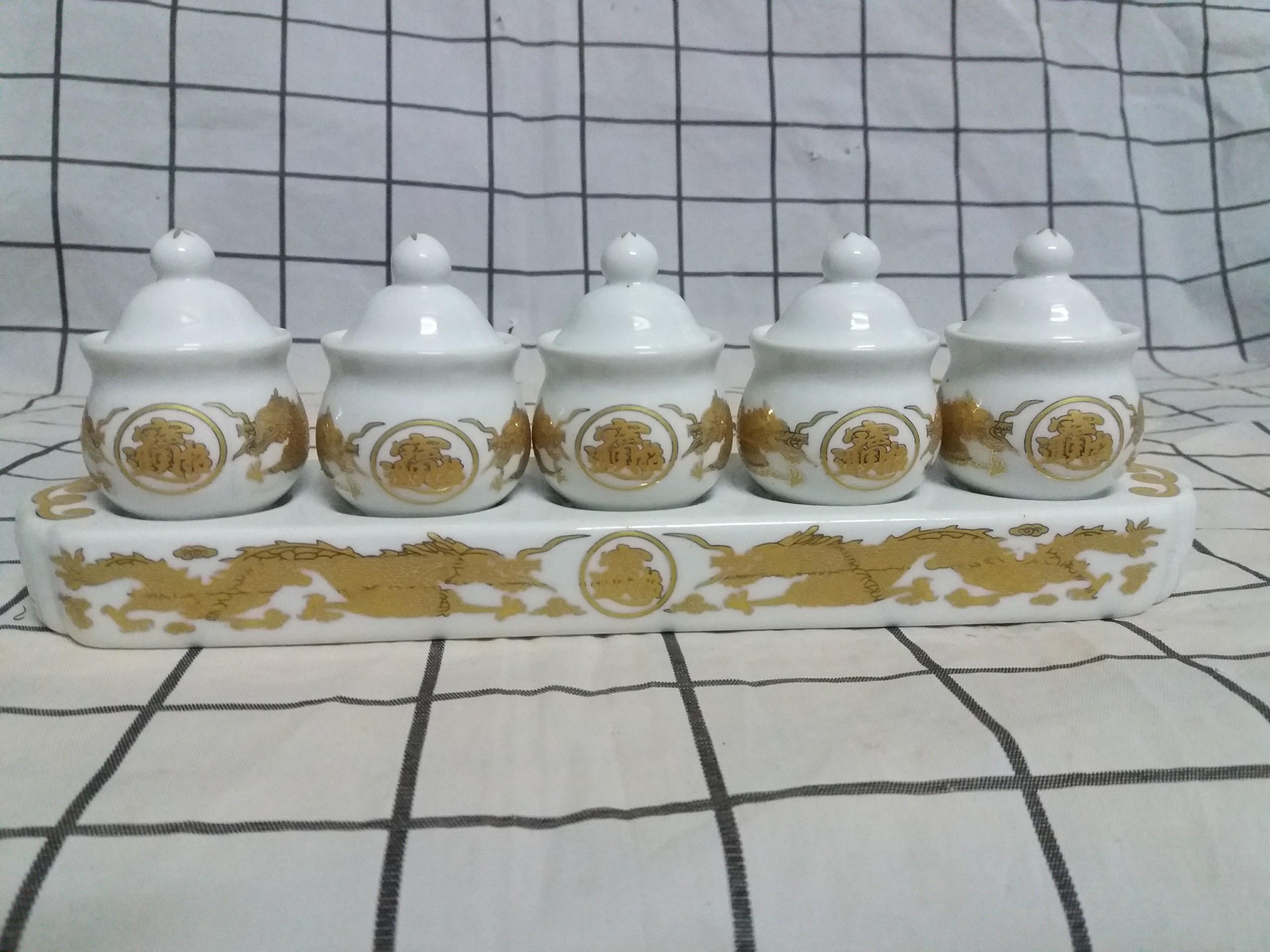 Áng 5_Bộ 5 chung nước có nắp thờ Ông Địa Thần Tài