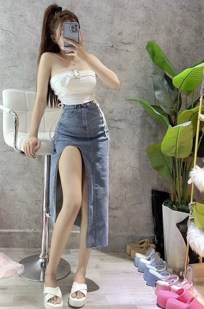 [HCM]chân váy jean nữ xẻ cao có quần trong , chan váy bò dáng dài xẻ đùi chất jean co giản M446