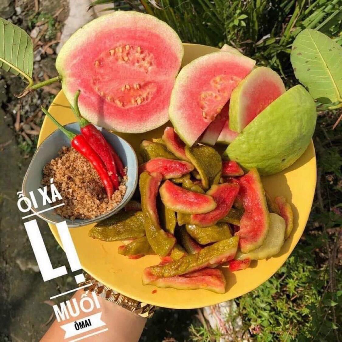 ỔI XÁ LỊ MUỐI ÔMAI SẤY DẺO - ĐÃ NGON CÒN GIÀU VITAMIN ( 300gram)