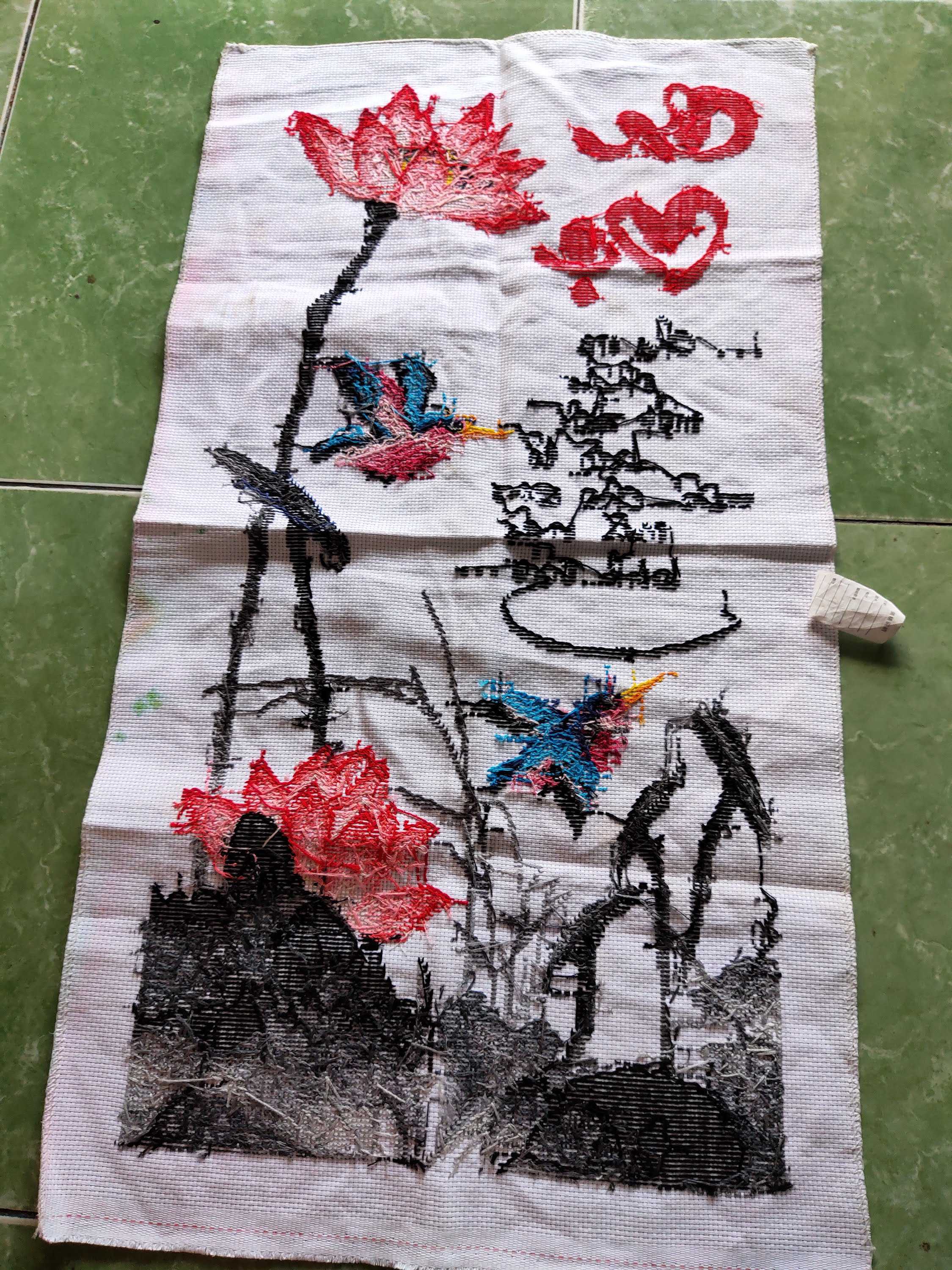 Tranh thêu chữ thập Chữ Cha mẹ - cha mẹ nhận một đời bão tố để cho con mãi mãi bình yên (đã thêu chưa khung) 77x42cm