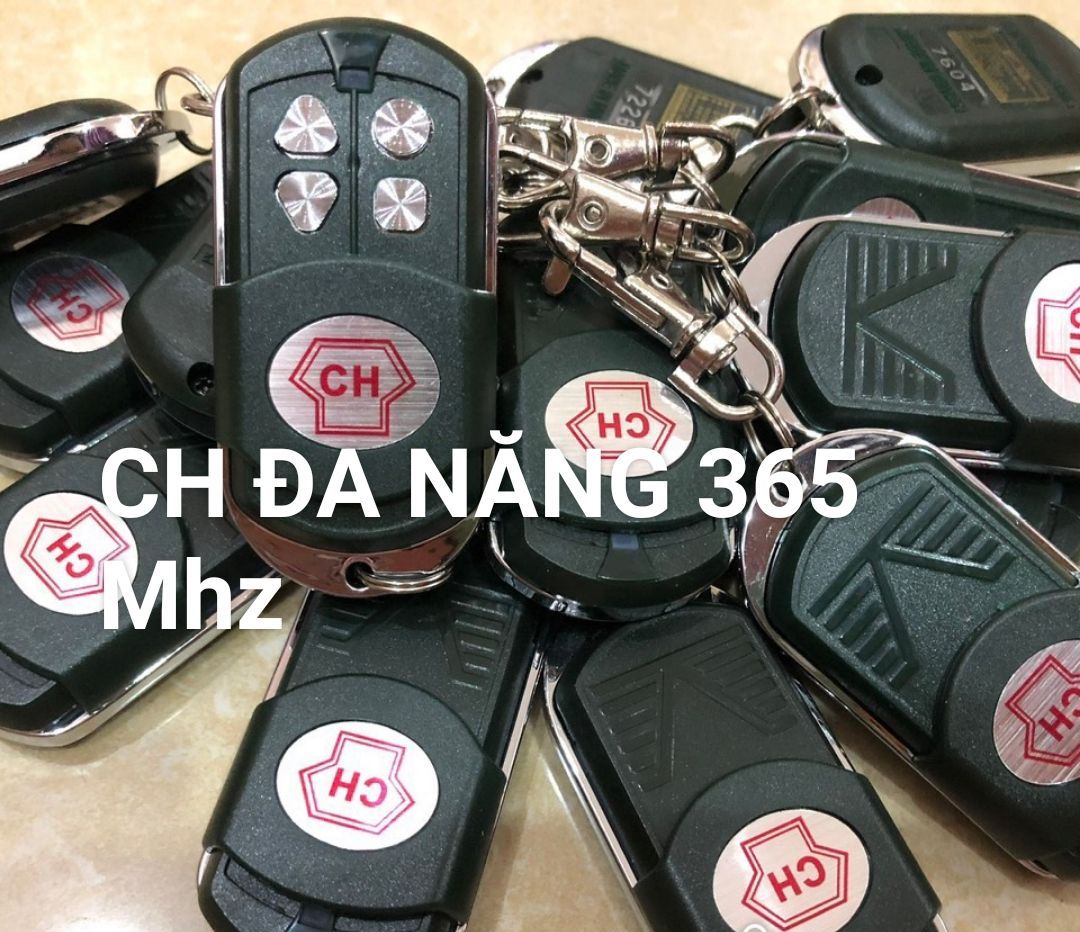 # Tay điều khiển cửa cuốn CH 365 Mhz mã nhảy thông mình đa năng