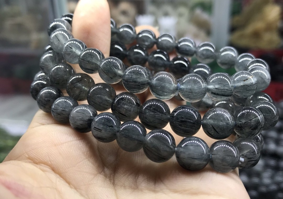 [HCM]Vòng tay thạch anh tóc đen khói tông màu trầm nhưng rất sang ảnh thực tế - xưởng buôn đá phong thủy Huỳnh Đào