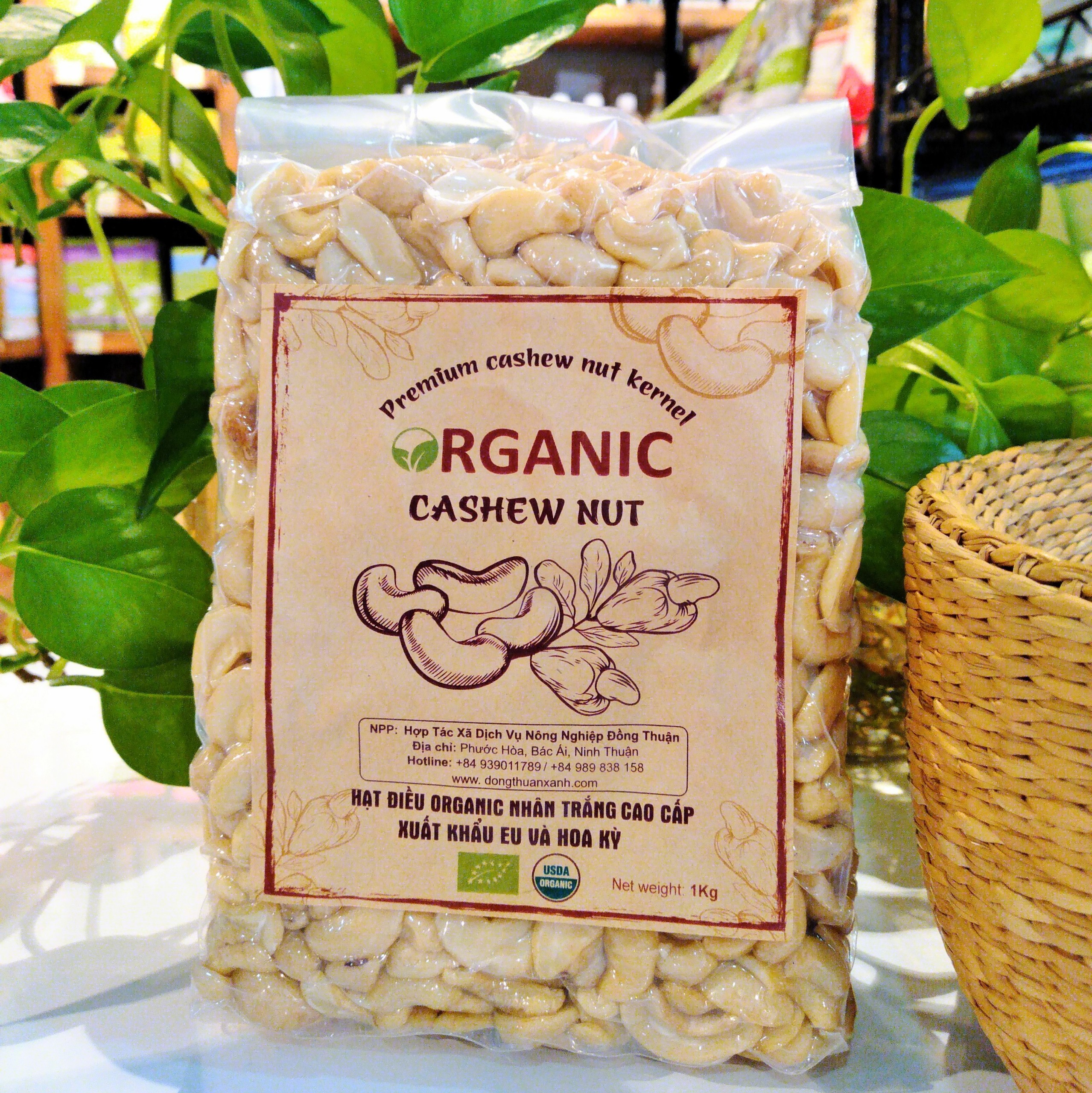Hạt điều hữu cơ nhân trắng Việt Organic - Leafhouse hcm