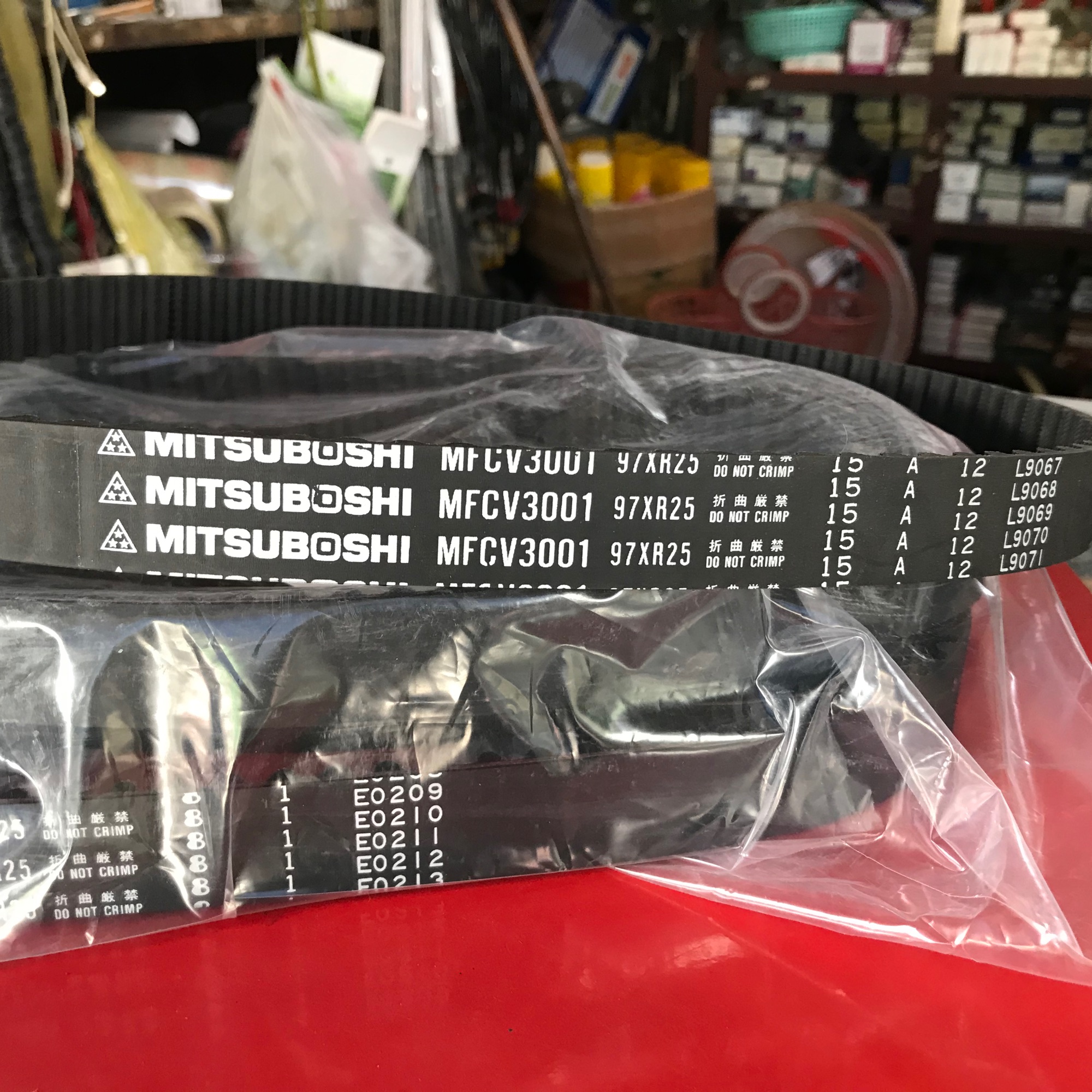 [HCM]Dây curoa cam(đai cam) Toyota Fortuner, Hiace, Hilux chính hãng Mitsuboshi