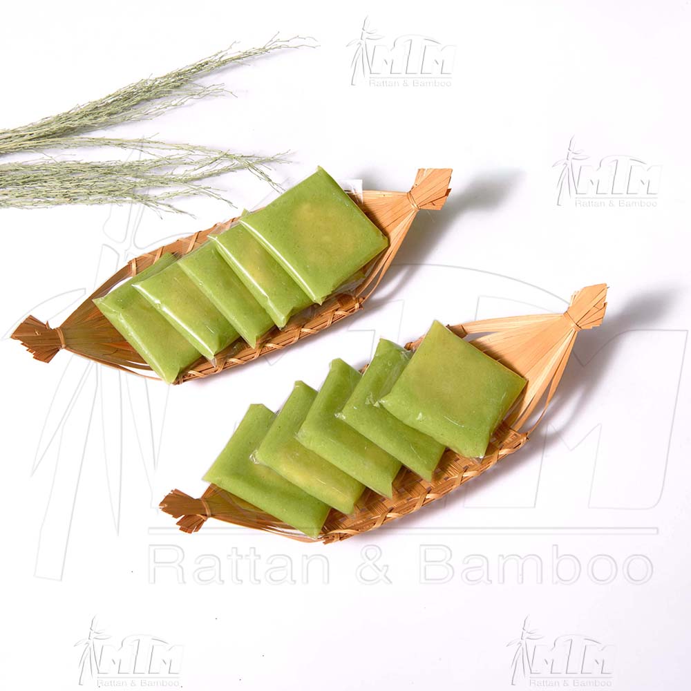 Khay tre l Đĩa tre thuyền hun khói - trang trí đồ ăn, trang trí sản phẩm.