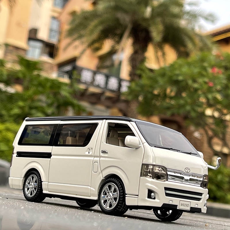 Xe mô hình toyota hiace 1:32 xlg