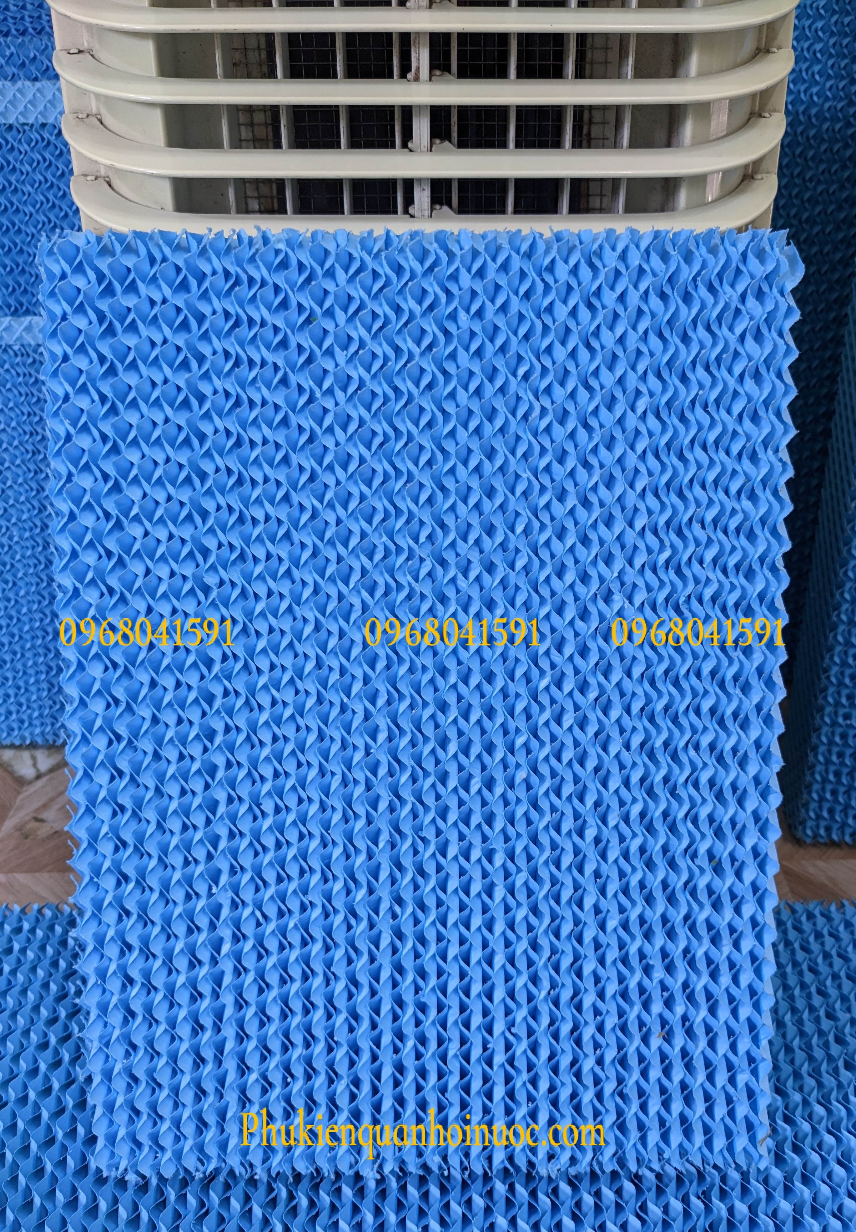 Tấm làm mát cho quạt hơi nước theo kích thước tùy chọn (Loại tấm sóng nhỏ 4mm - màu ngẫu nhiên)